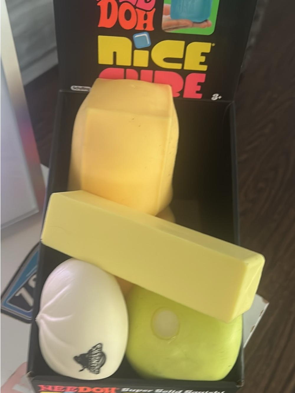 KEE DOH Nice Squeeze  Squish Toy Set Dumplings and Butter squishy’s